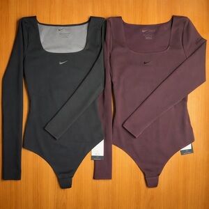 Nike Women's Long Sleeve Bodysuit - Black and Plum BUNDLE
Size
Plum -S
Black  -M